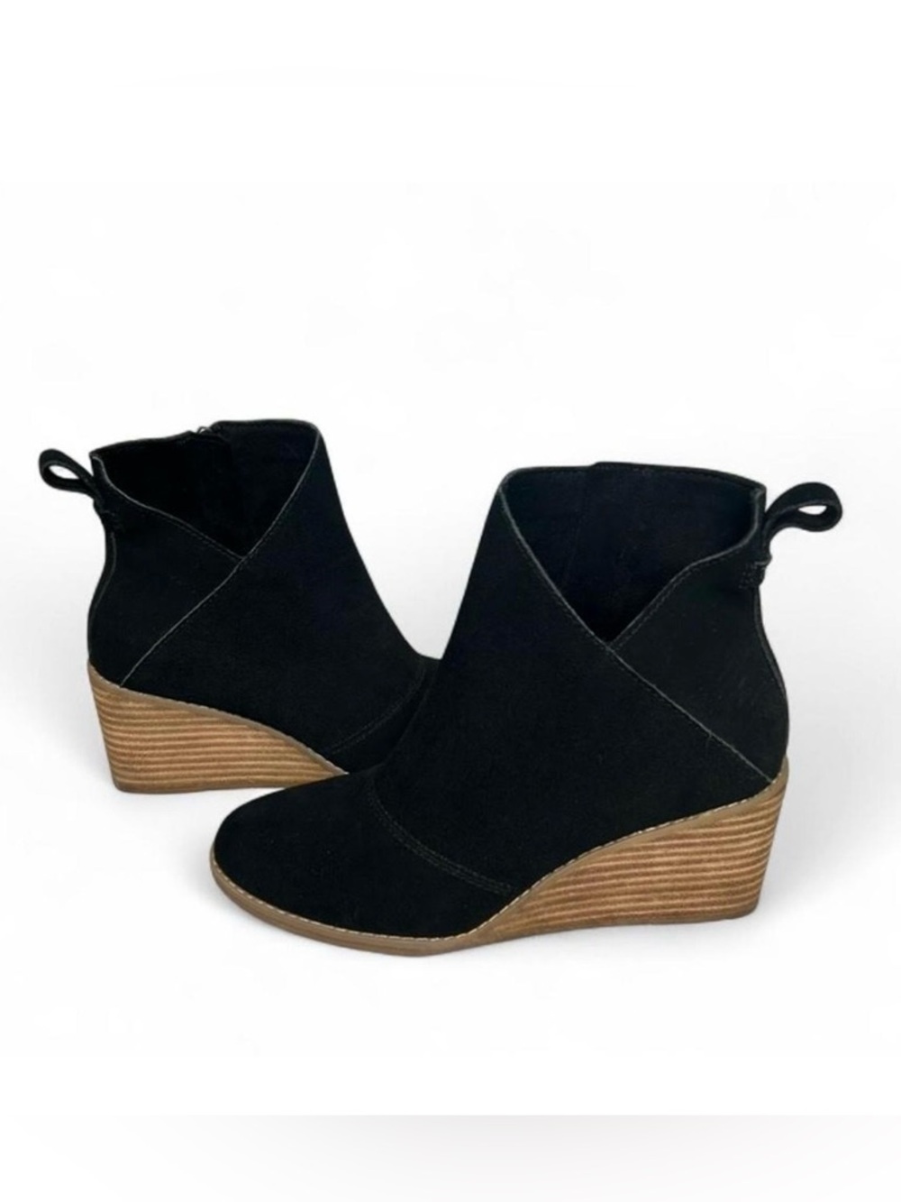Toms Women's Black Suede Wedge Ankle Boots. Size 5.